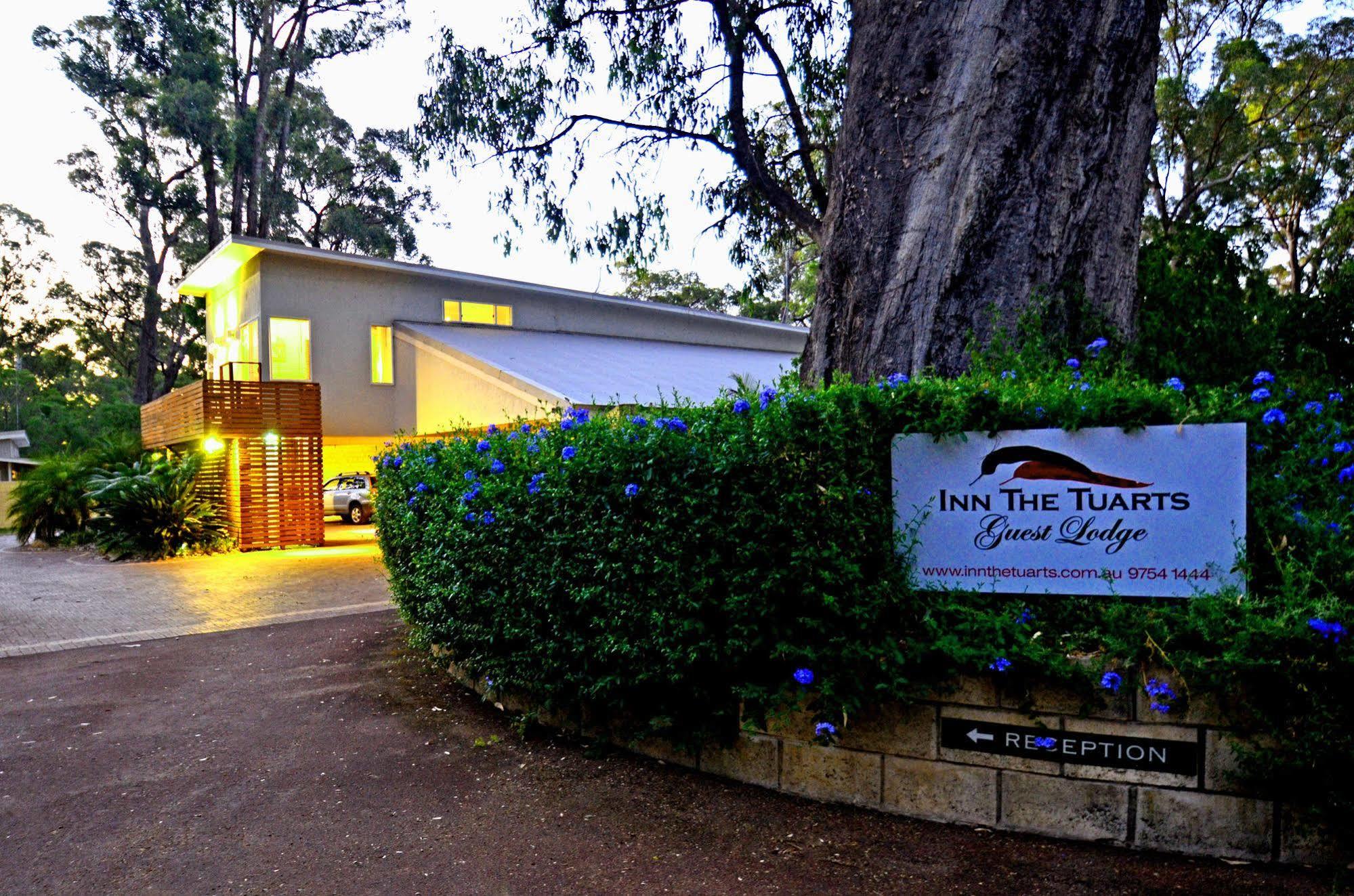 Inn The Tuarts Guest Lodge Busselton Accommodation - Adults Only Bagian luar foto