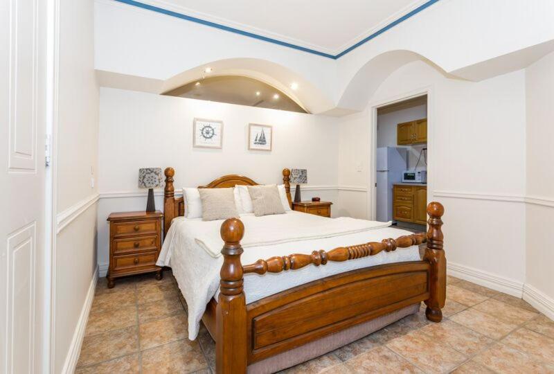 Inn The Tuarts Guest Lodge Busselton Accommodation - Adults Only Bagian luar foto