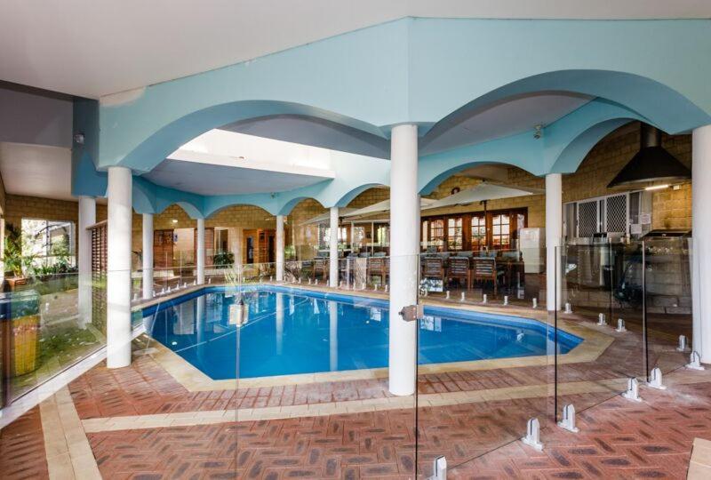 Inn The Tuarts Guest Lodge Busselton Accommodation - Adults Only Bagian luar foto
